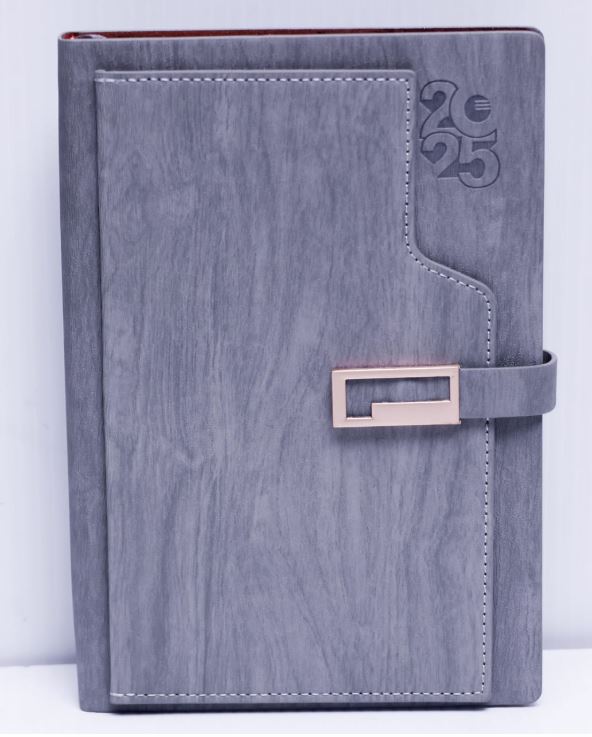 B5 2025 Diaries - Image 3